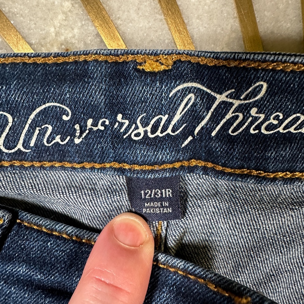 Universal Thread High Rise Skinny Jeans - Picture 3 of 3